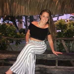 Meet your Posher, Brooke